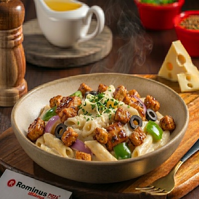 White Sauce Chicken Pasta(Penne)